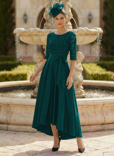 A-Line Scoop Neck 1/2 Sleeves Satin Mother Of The Bride Dresses With Lace