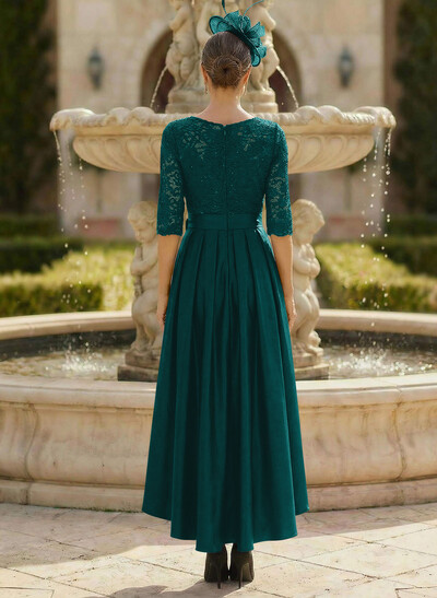 A-Line Scoop Neck 1/2 Sleeves Satin Mother Of The Bride Dresses With Lace