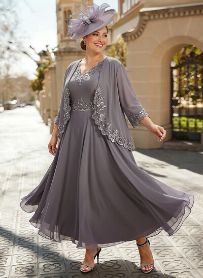 A-Line V-Neck Chiffon Mother Of The Bride Dresses With Appliques Lace
