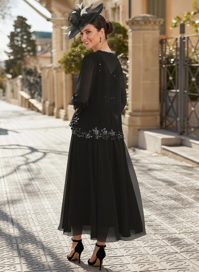A-Line V-Neck Chiffon Mother Of The Bride Dresses With Appliques Lace
