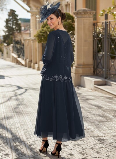 A-Line V-Neck Chiffon Mother Of The Bride Dresses With Appliques Lace