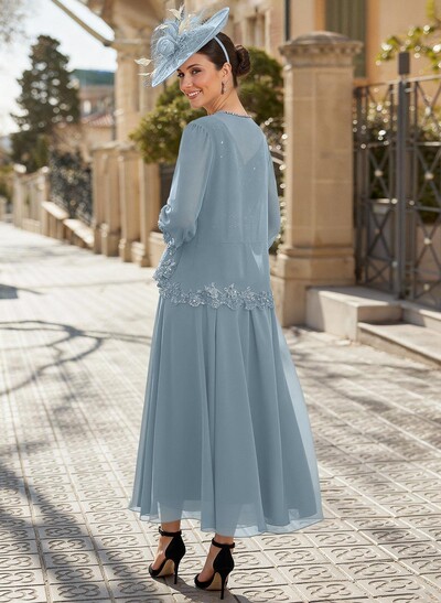 A-Line V-Neck Chiffon Mother Of The Bride Dresses With Appliques Lace