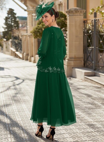 A-Line V-Neck Chiffon Mother Of The Bride Dresses With Appliques Lace