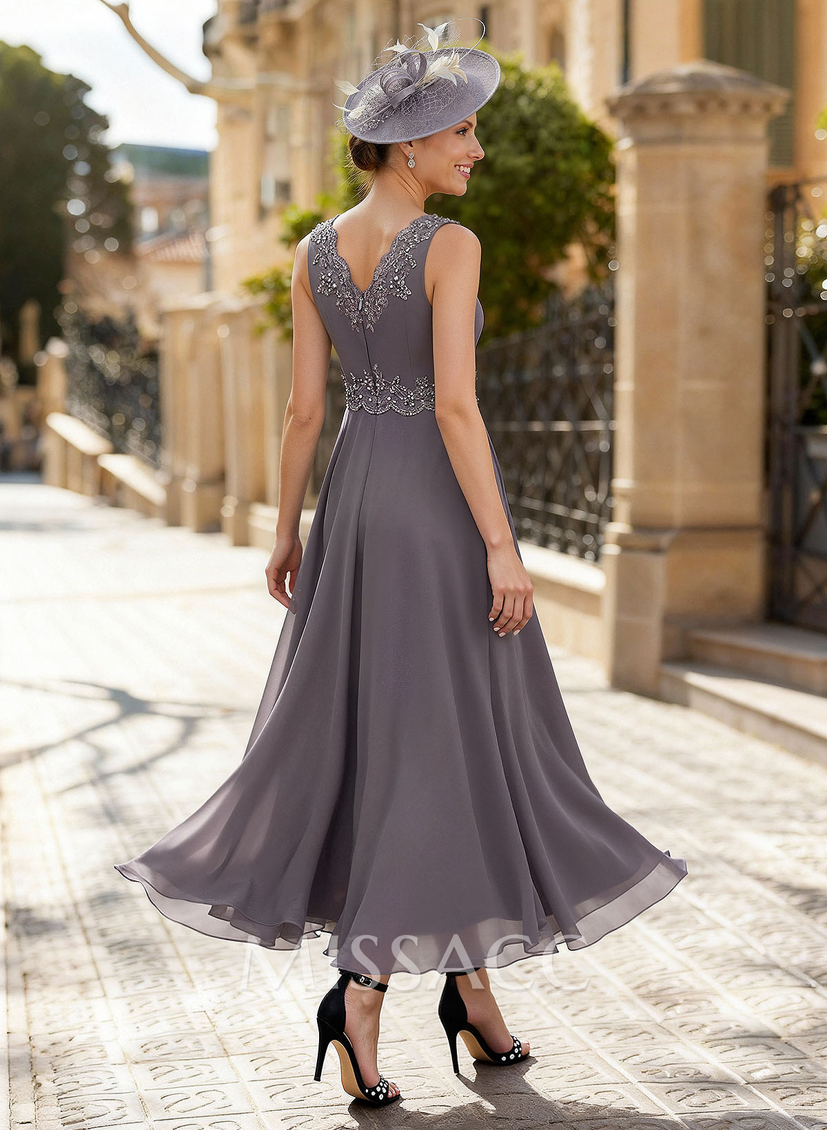 A-Line V-Neck Chiffon Mother Of The Bride Dresses With Appliques Lace A-Line V-Neck Chiffon Mother Of The Bride Dresses With Appliques Lace