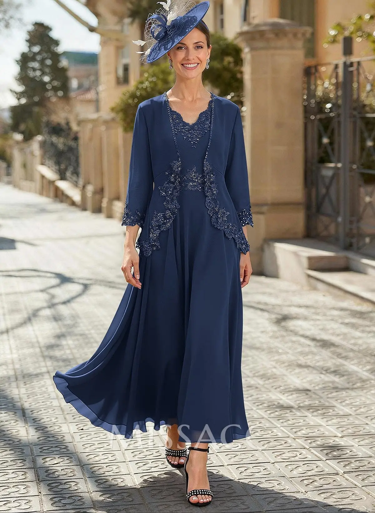 A-Line V-Neck Chiffon Mother Of The Bride Dresses With Appliques