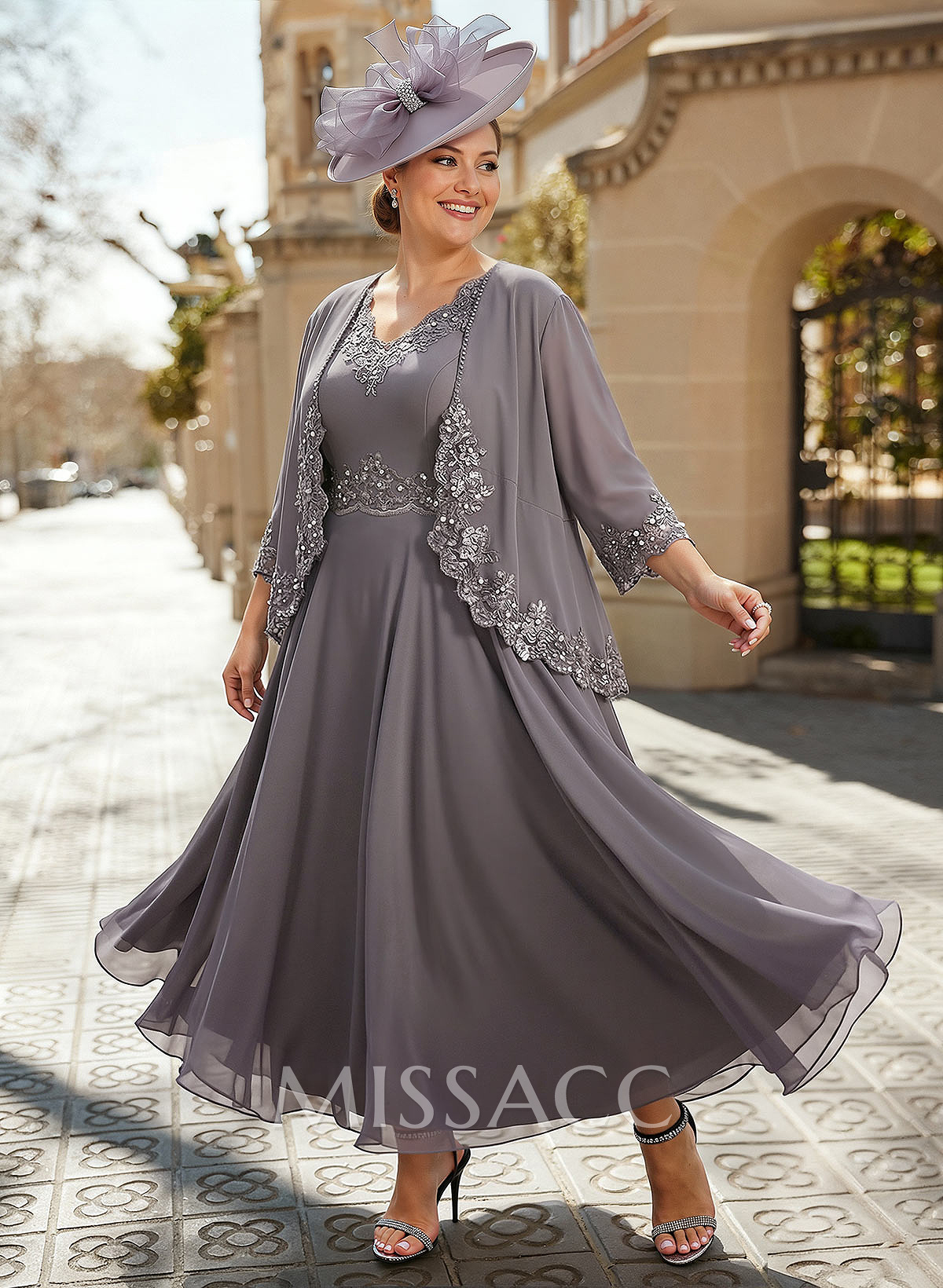 A-Line V-Neck Chiffon Mother Of The Bride Dresses With Appliques Lace A-Line V-Neck Chiffon Mother Of The Bride Dresses With Appliques Lace