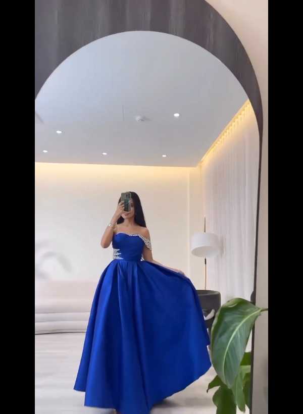 A-Line One-Shoulder Sleeveless Satin Prom Dresses With Rhinestone