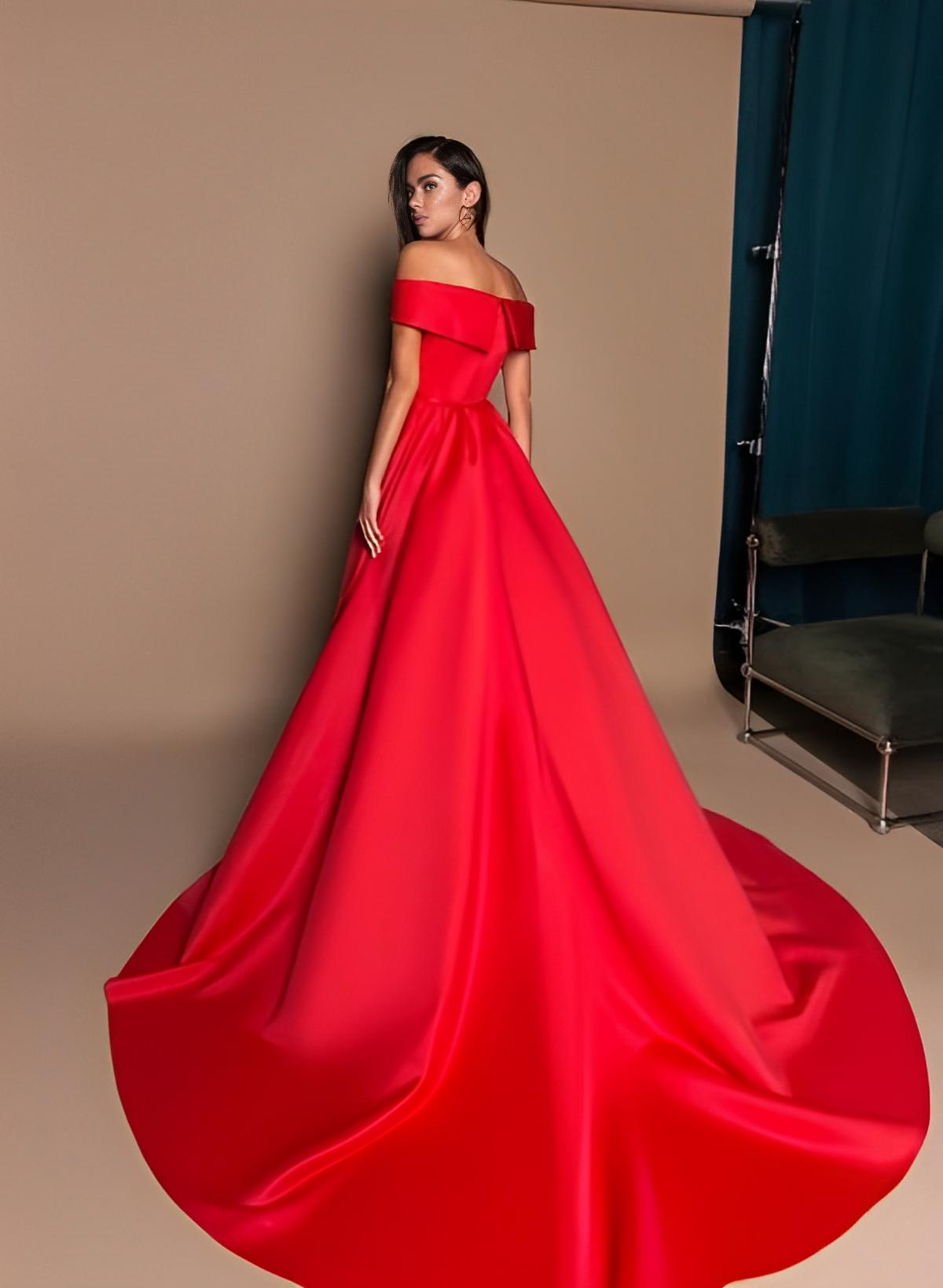 Ball-Gown Off-the-Shoulder Sleeveless Satin Sweep Train Prom Dress