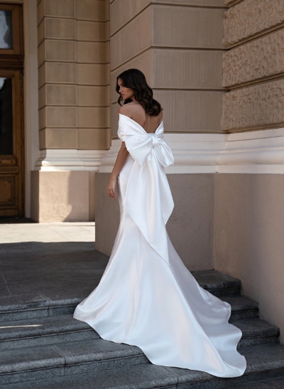 Trumpet/Mermaid Off-the-Shoulder Sleeveless Satin Sweep Train Wedding Dress With Bow(s) 