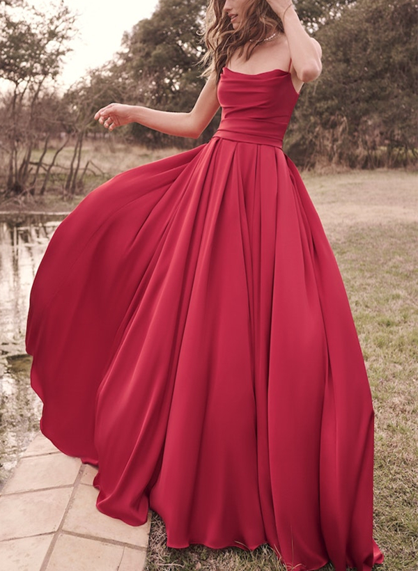 Red Ball-Gown Satin Wedding Dress with Square Neckline Sleeveless Sweep Train