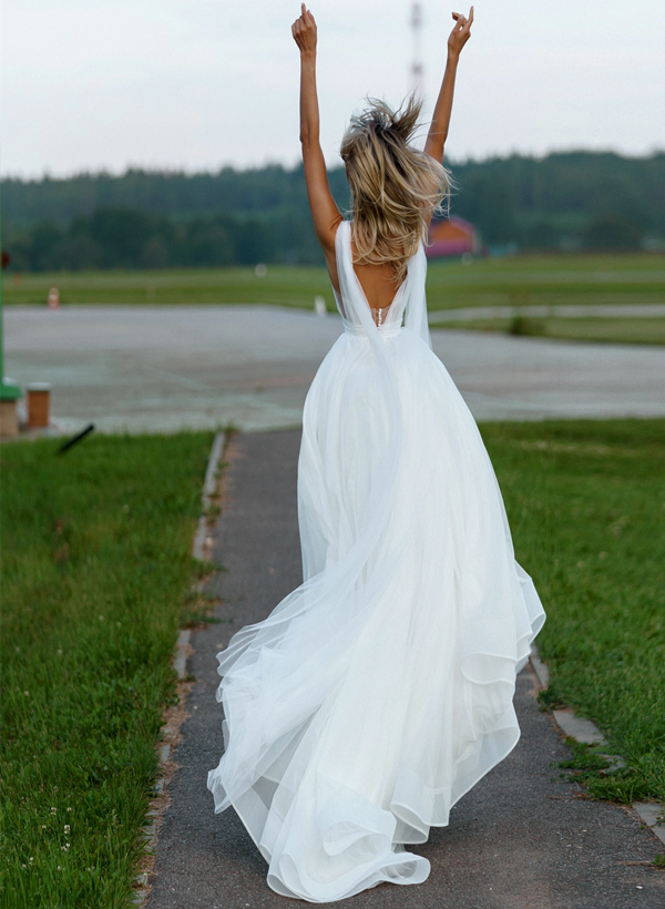 Ball-Gown V-Neck Sleeveless Tulle Floor-Length Wedding Dress With Cascading Ruffles