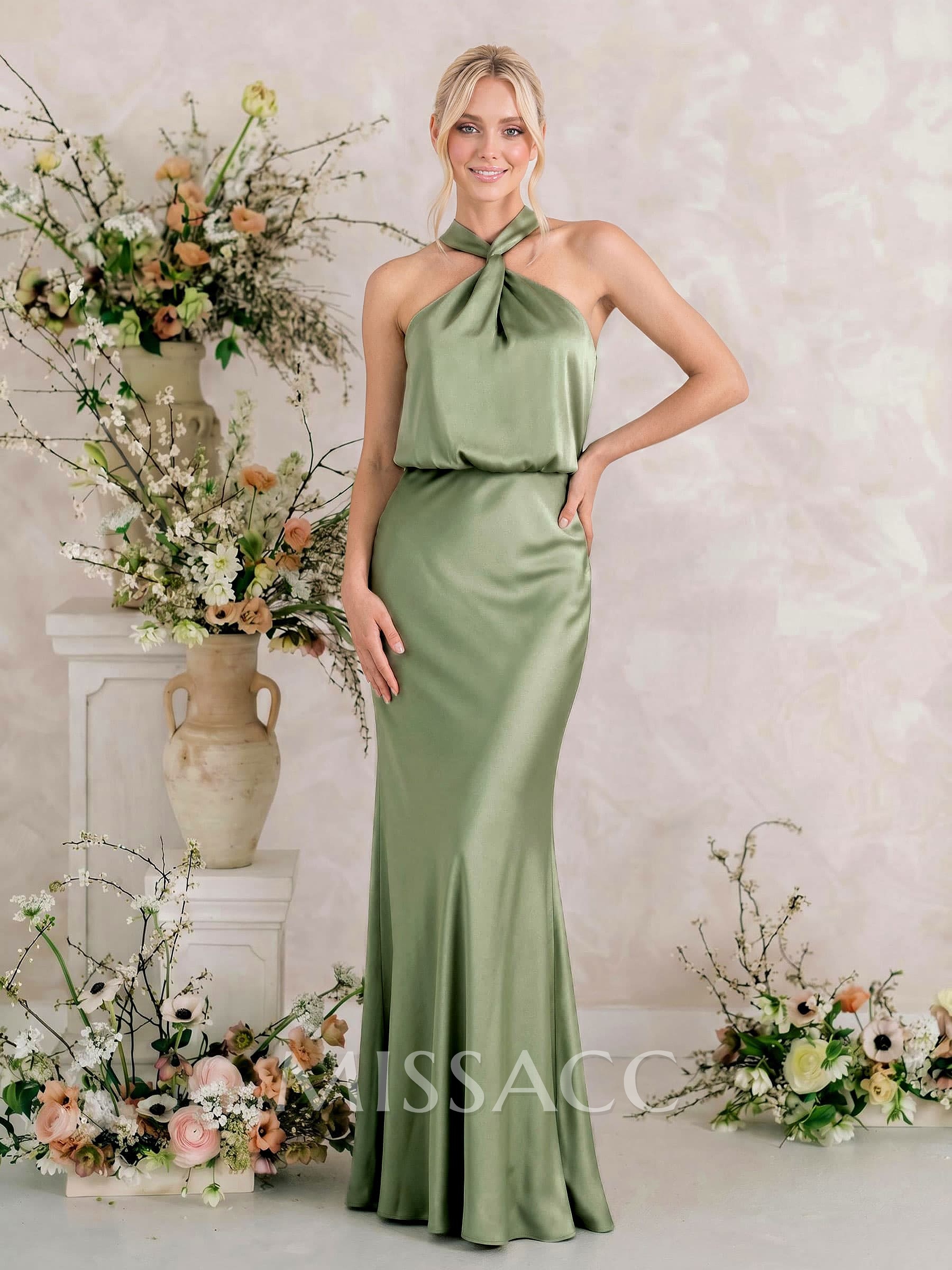 Sheath/Column Halter Floor-Length Bridesmaid Dress Sheath/Column Halter Floor-Length Bridesmaid Dress