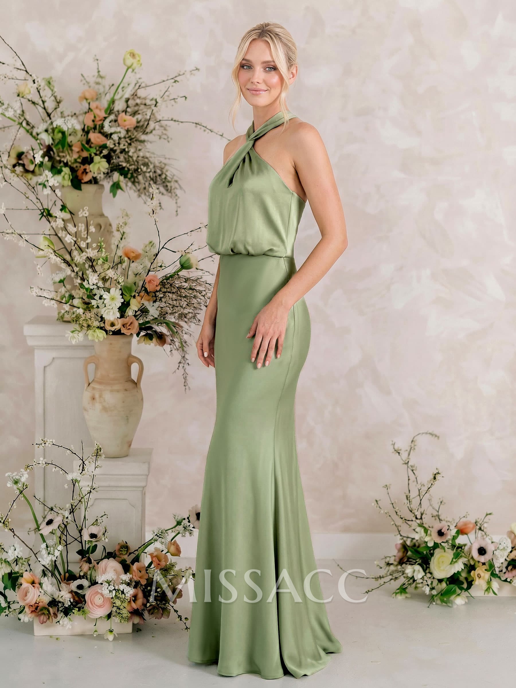 Sheath/Column Halter Floor-Length Bridesmaid Dress Sheath/Column Halter Floor-Length Bridesmaid Dress