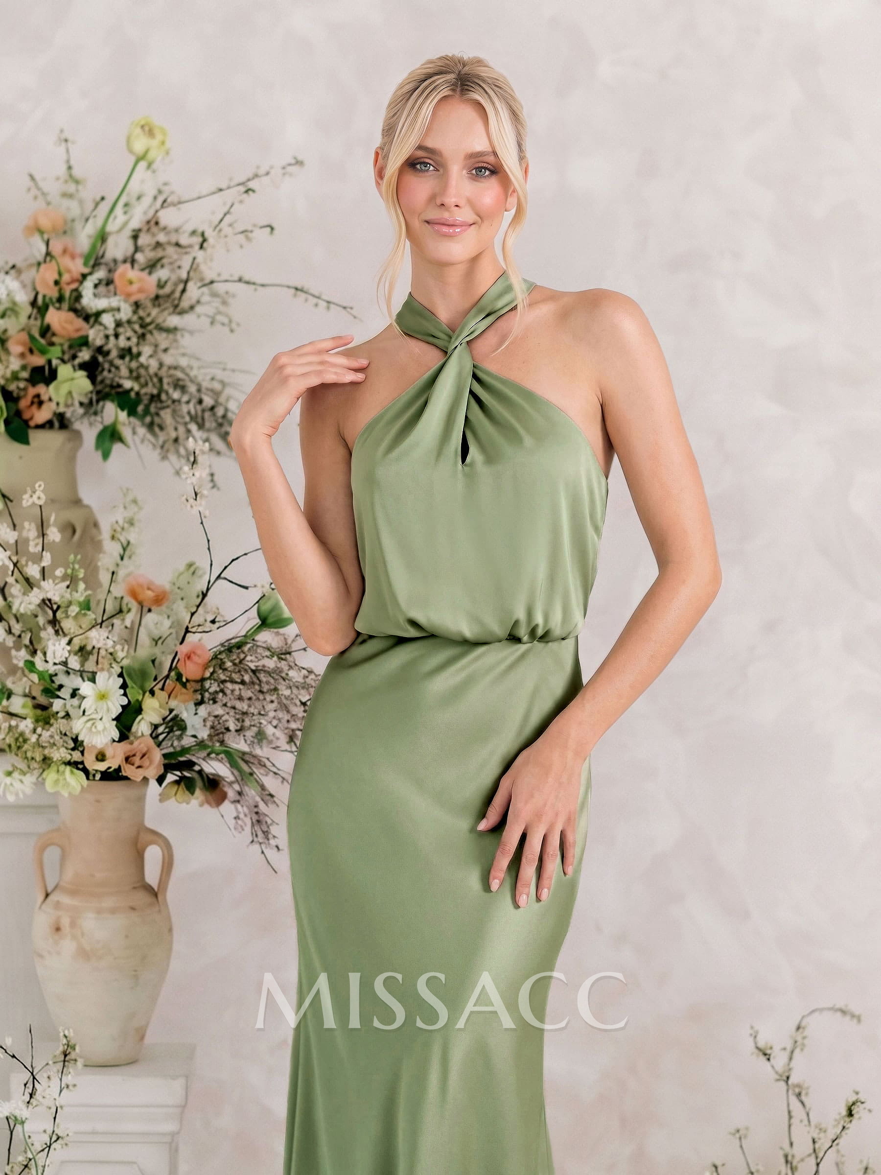 Sheath/Column Halter Floor-Length Bridesmaid Dress Sheath/Column Halter Floor-Length Bridesmaid Dress