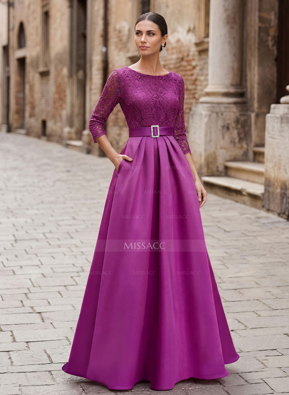 Elegant Lace Sleeves Evening Dresses With Beading Satin