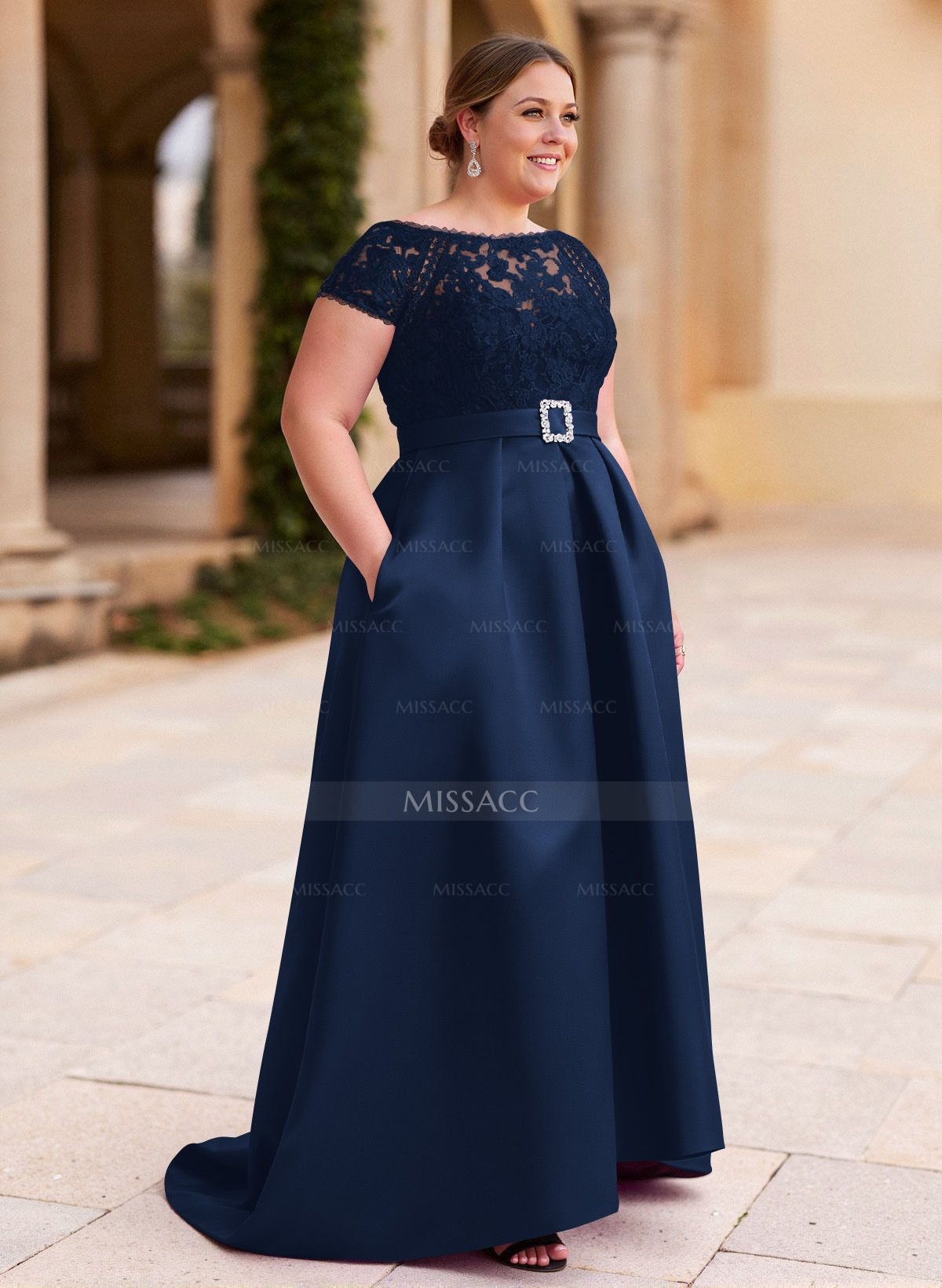 Lace Elegant A-Line Evening Dresses With Beading Satin