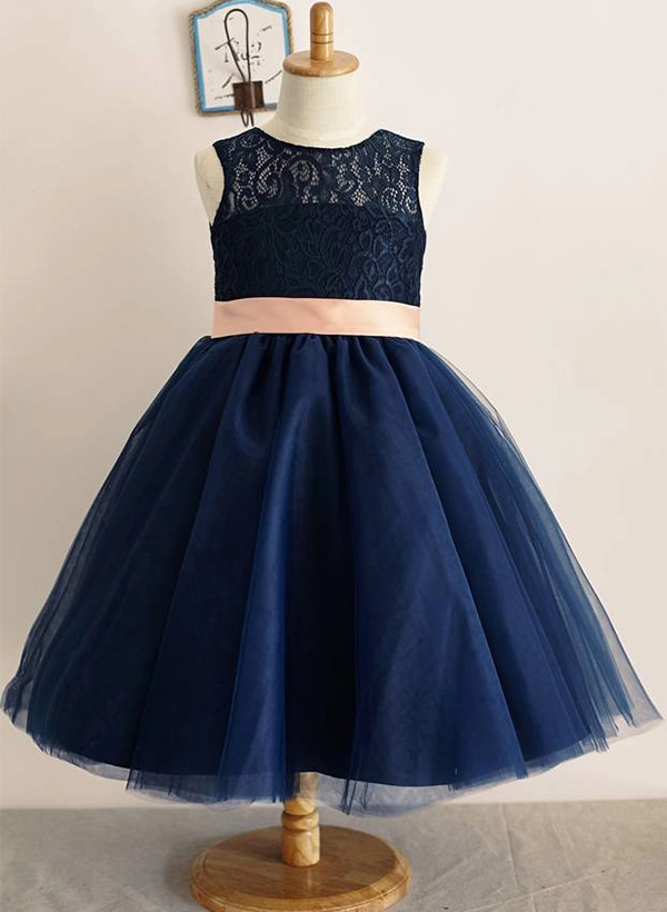 A-line/Princess Scoop Neck Knee-Length Lace Tulle Flower Girl Dress With Bowknot Sashes
