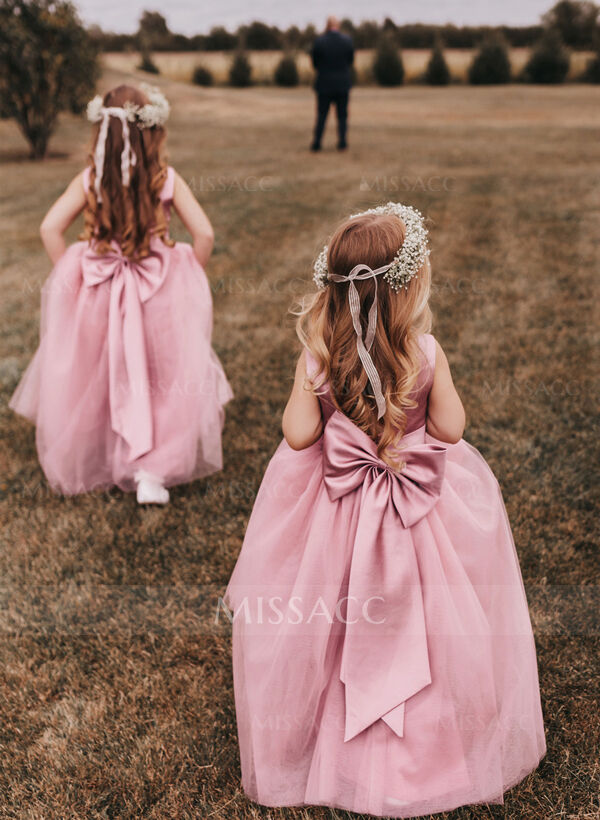 Sweet Ball Gown Tulle Flower Girl Dresses With Satin Bow