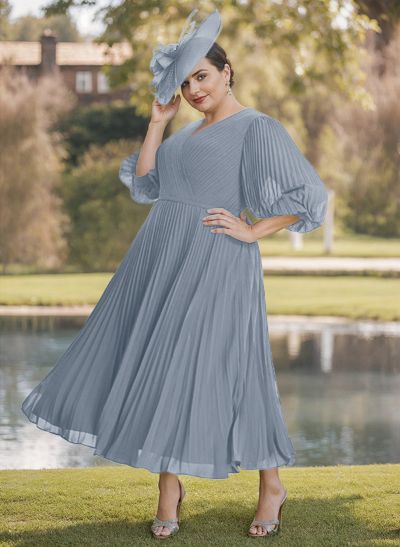 A-Line V-Neck 3/4 Sleeves Pleated Chiffon Tea-Length Mother Of The Bride Dresses