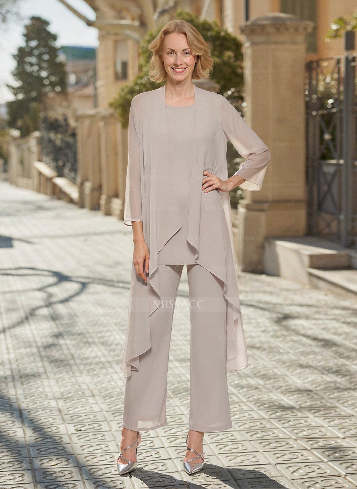 Simple Jumpsuit/Pantsuit Scoop Neck Long Sleeves Chiffon Mother Of The Bride Dress