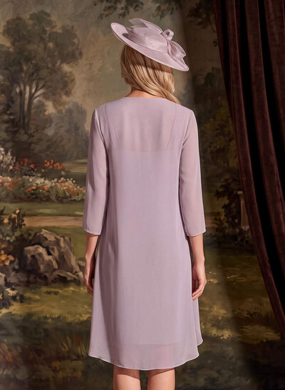 Sheath/Column Square Neckline 3/4 Sleeves Knee-Length Chiffon Mother Of The Bride Dresses With Pleated