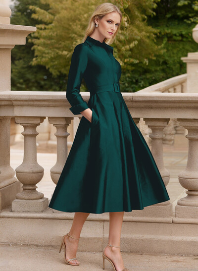 Long Sleeves A-Line Satin V-Neck Mother Of The Bride Dresses