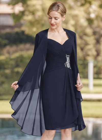 Sheath/Column Sweetheart Knee-Length Chiffon Mother Of The Bride Dress With Beading Pleated Appliques Lace