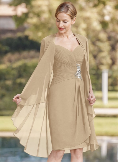 Sheath/Column Sweetheart Knee-Length Chiffon Mother Of The Bride Dress With Beading Pleated Appliques Lace