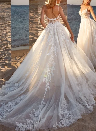 Ball-Gown V-Neck Sleeveless Tulle Court Train Wedding Dress With Appliques Lace