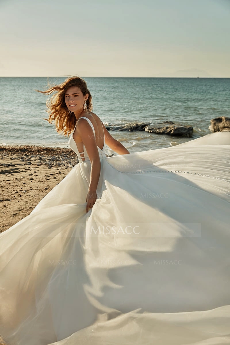 Beach Ball-Gown Open Back Wedding Dresses With Beading V-neck