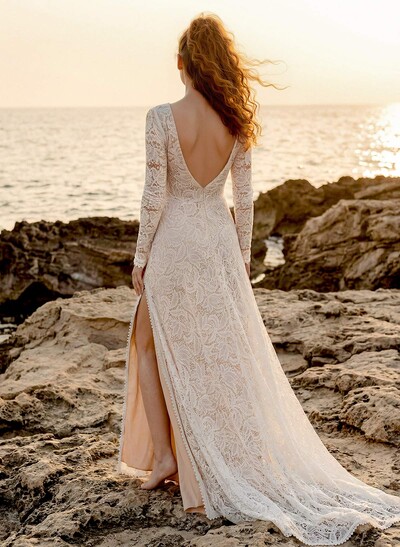 Long Sleeves Lace Open Back Wedding Dresses With Court Train