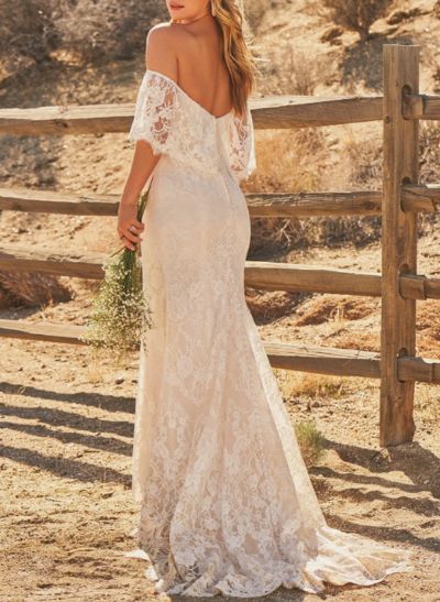 Western Boho Lace Wedding Dresses With Off-The-Shoulder Sweep Train