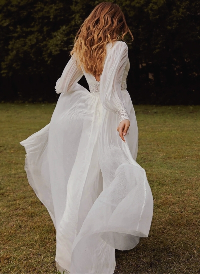 Long Sleeves Boho Lace Wedding Dresses With V-Neck