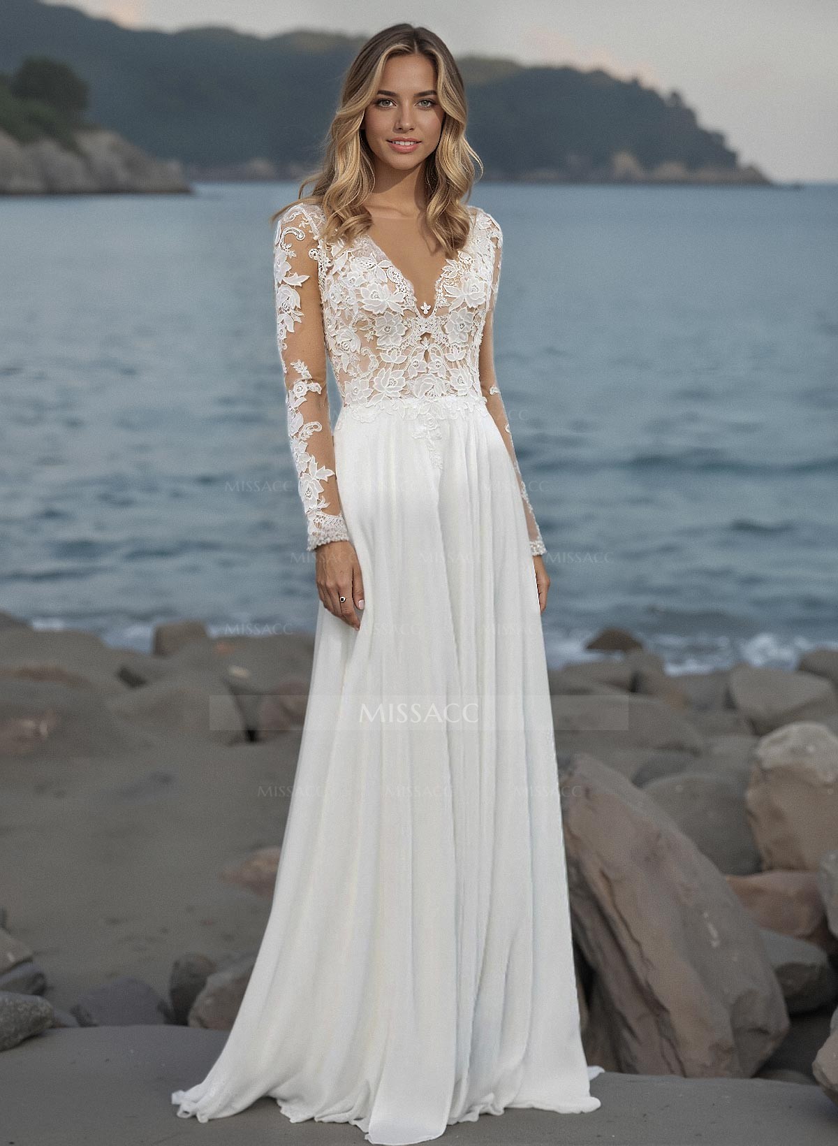 Long Sleeves Lace Boho Wedding Dresses With Chiffon Sweep Train