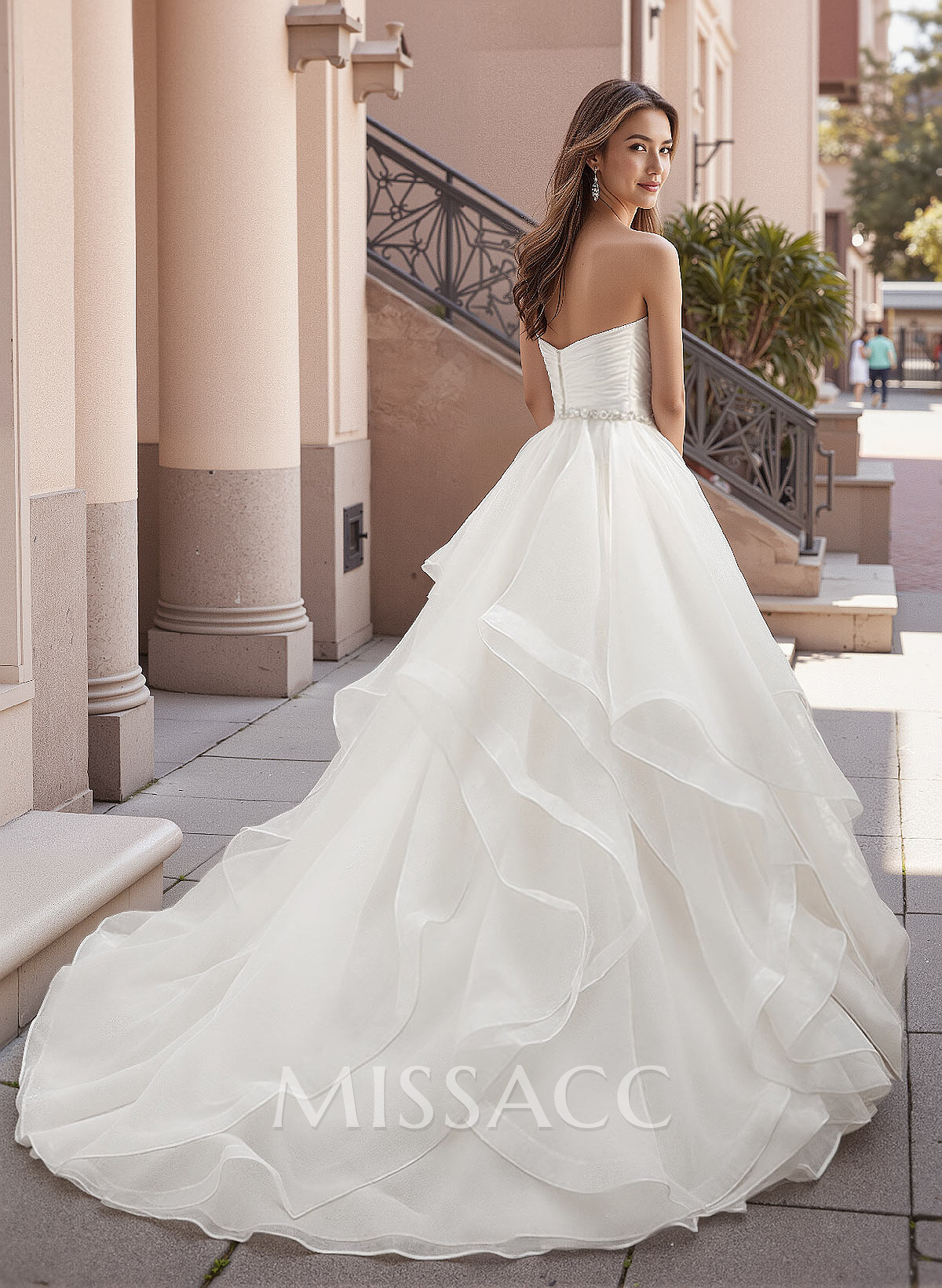 Vintage Inspired Ball-Gown Tulle Court Train Wedding Dresses With Strapless Cascading Ruffles