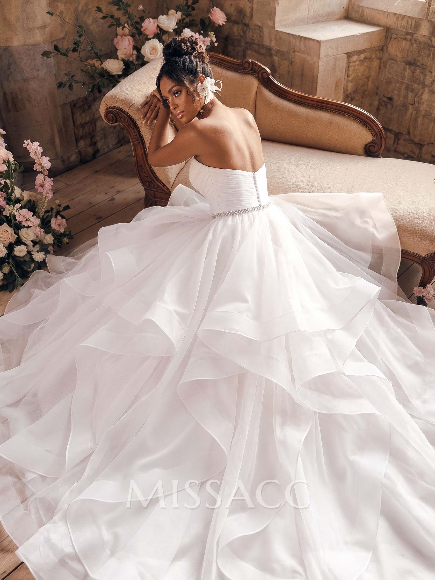Vintage Inspired Ball-Gown Tulle Court Train Wedding Dresses With Strapless Cascading Ruffles