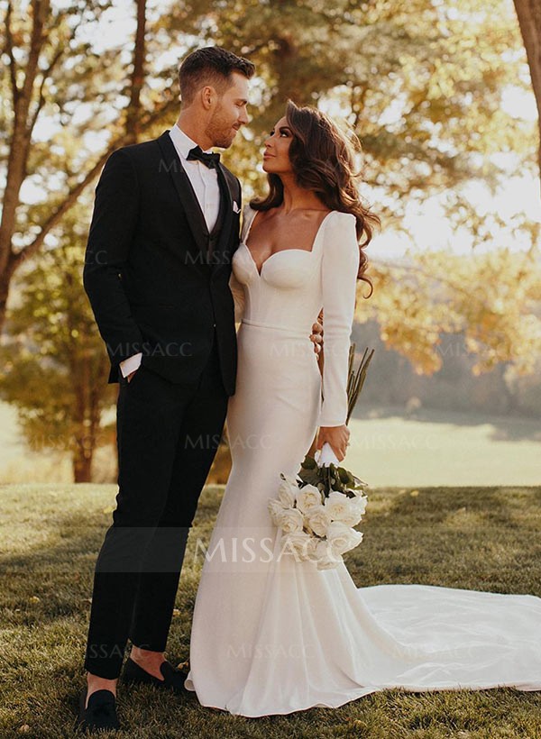 Long Sleeve Weeding Dress With Sweetheart Neckline