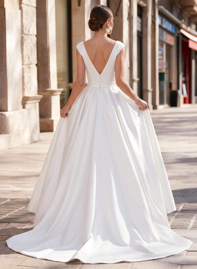 Vintage Wedding Dresses 2023 A Line Simple Satin Scoop Neck Bridal Gown
