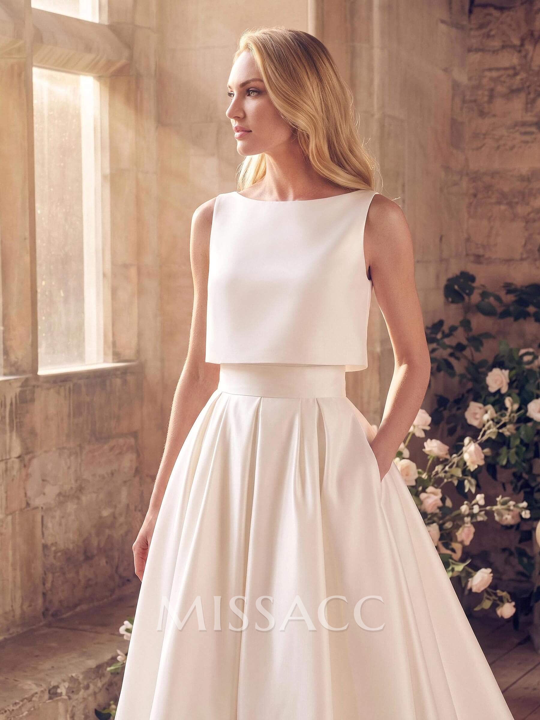 Two-Piece Wedding Dresses With Satin Fabric A-Line Zipper Sleeveless Ivory Simple Bridal Dress