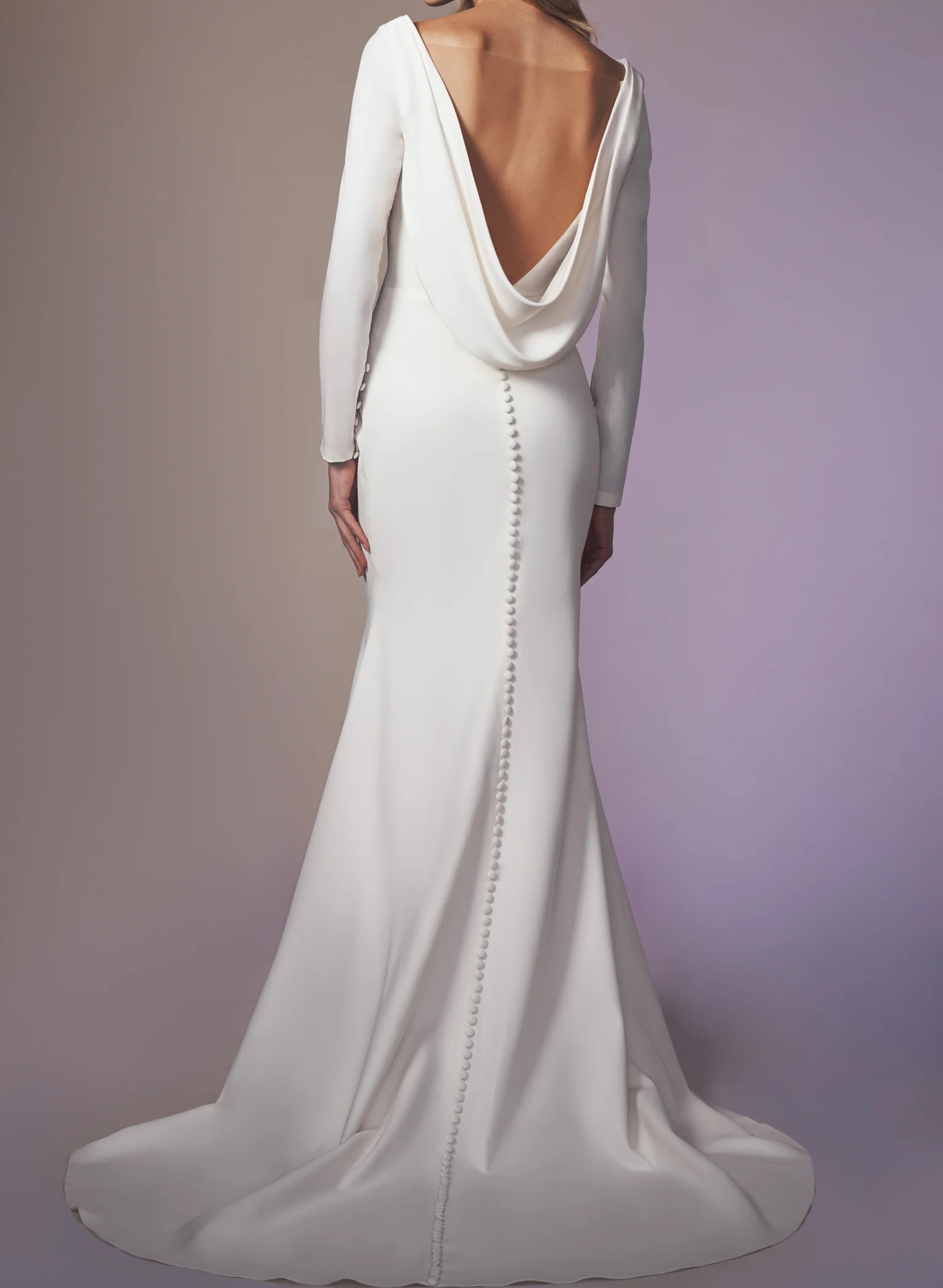 Cowl Back Elegant Long Sleeves Wedding Dresses With Mermaid Elastic Satin