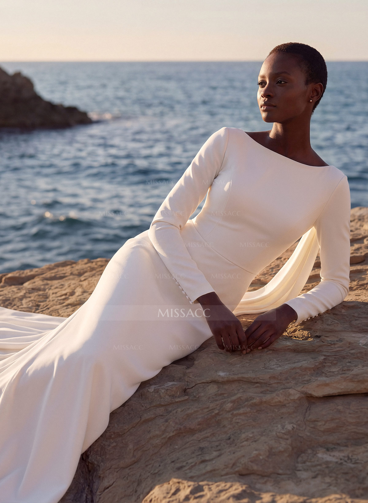 Cowl Back Elegant Long Sleeves Wedding Dresses With Mermaid Elastic Satin