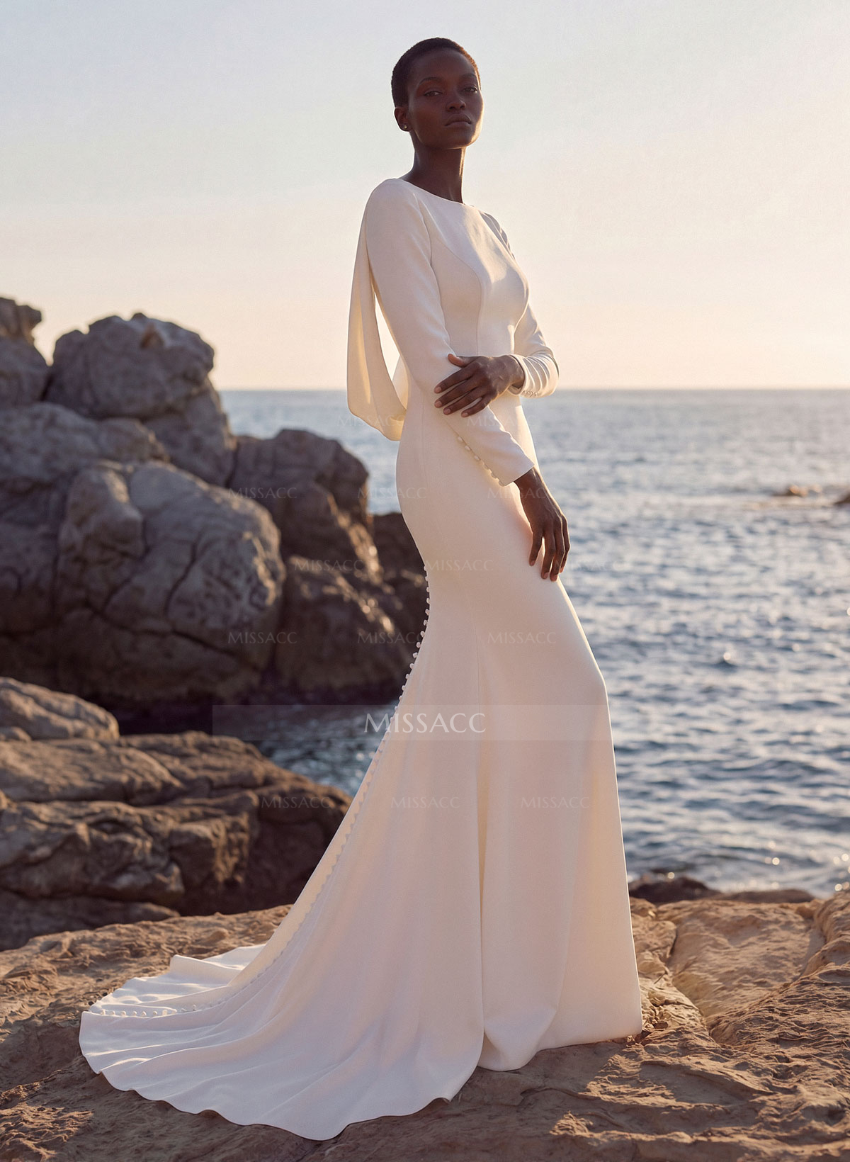 Cowl Back Elegant Long Sleeves Wedding Dresses With Mermaid Elastic Satin