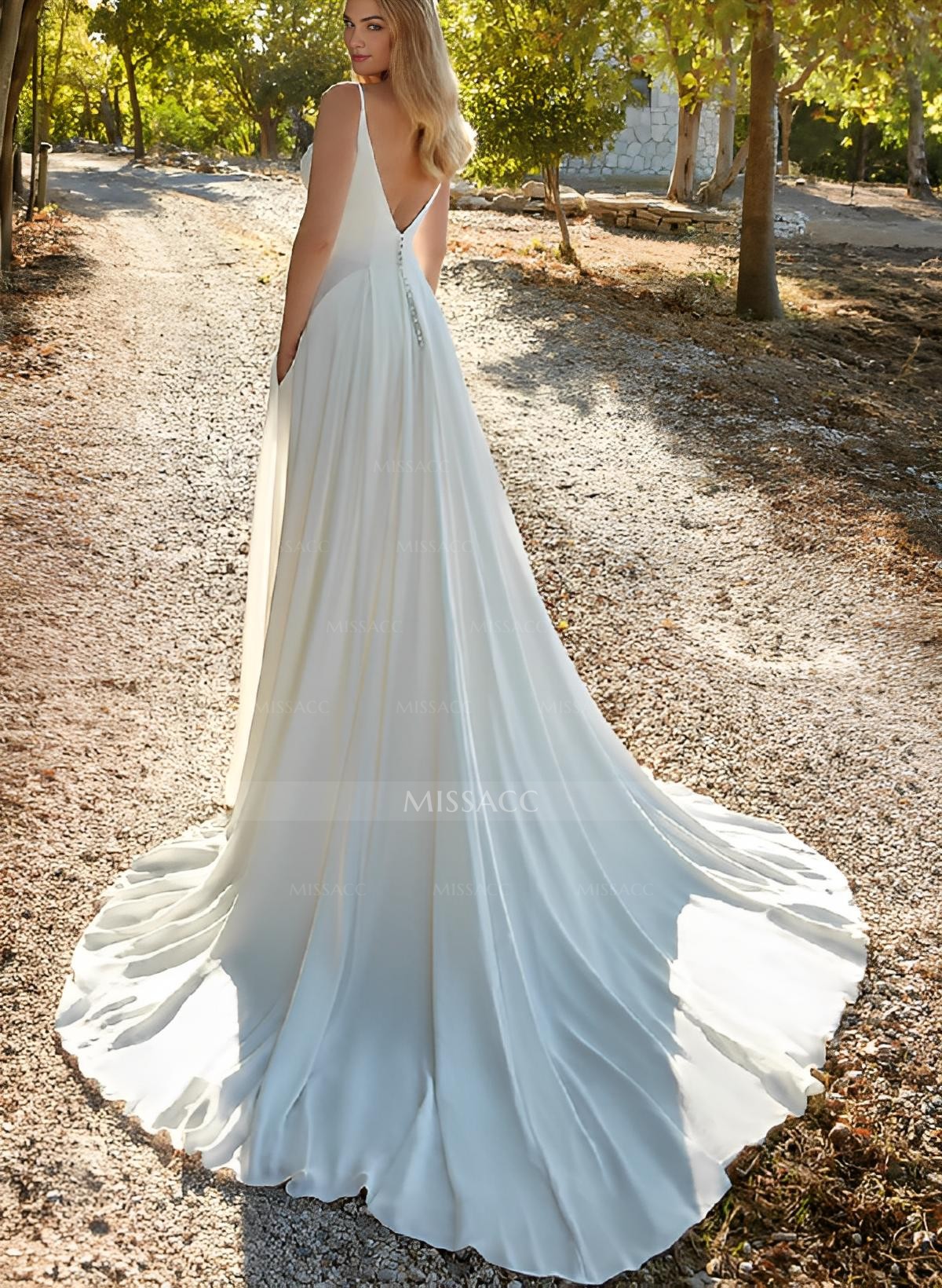 Simple A-Line Chiffon Wedding Dresses With Court Train 