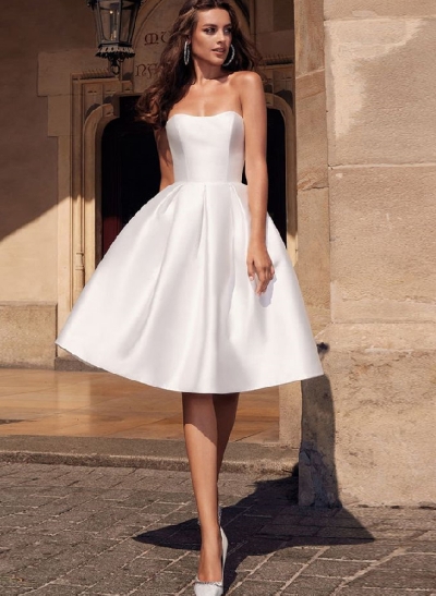 A-Line Sweetheart Sleeveless Knee-Length Satin Wedding Dresses