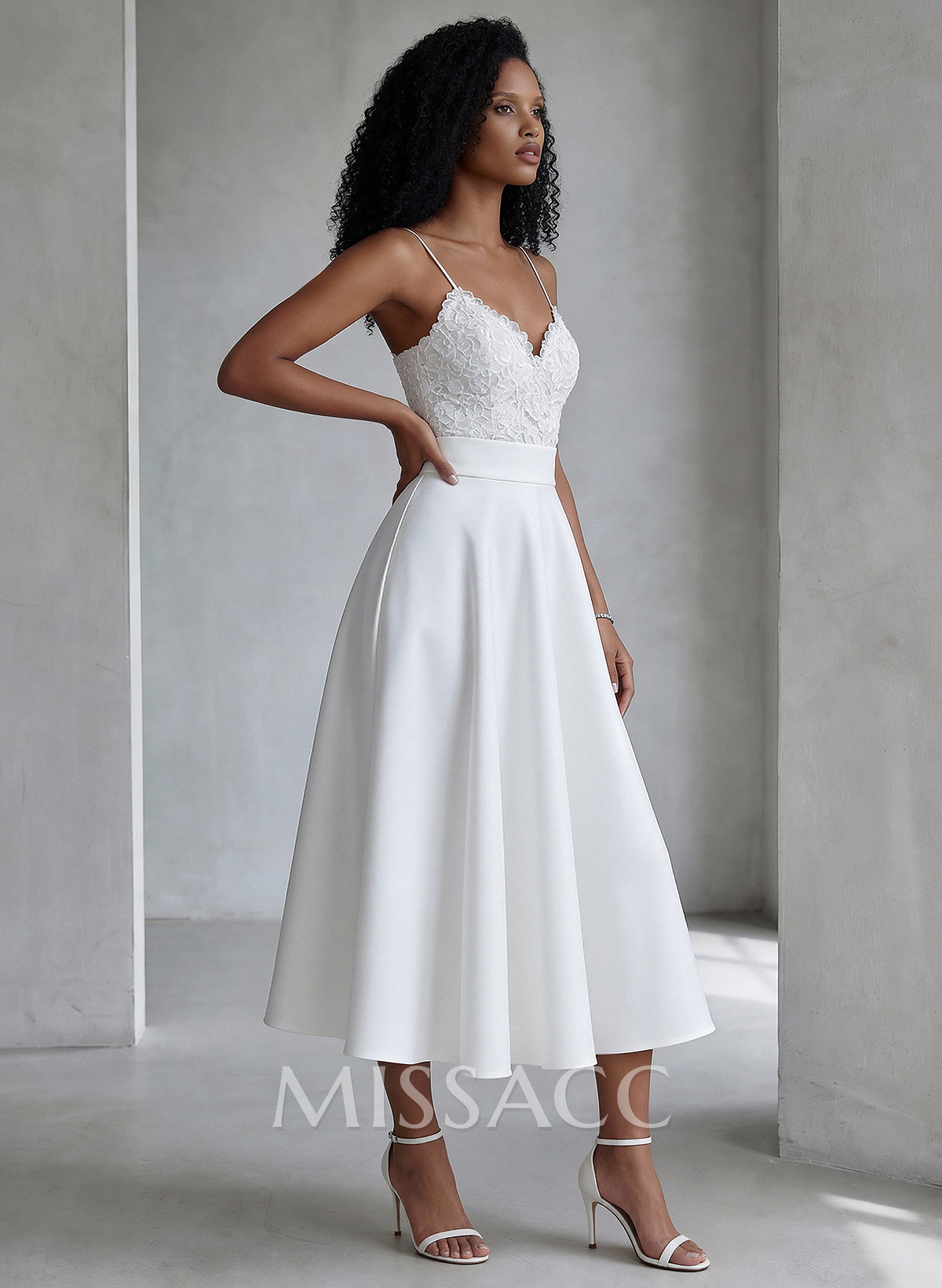 Lace Short Reception Wedding Dresses With Tea-Length