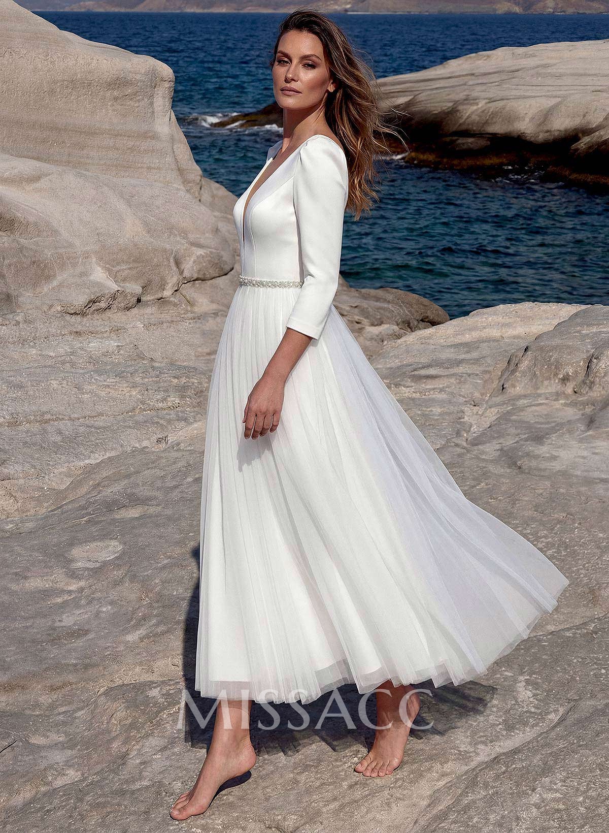 Short Simple Wedding Dresses With Sleeves