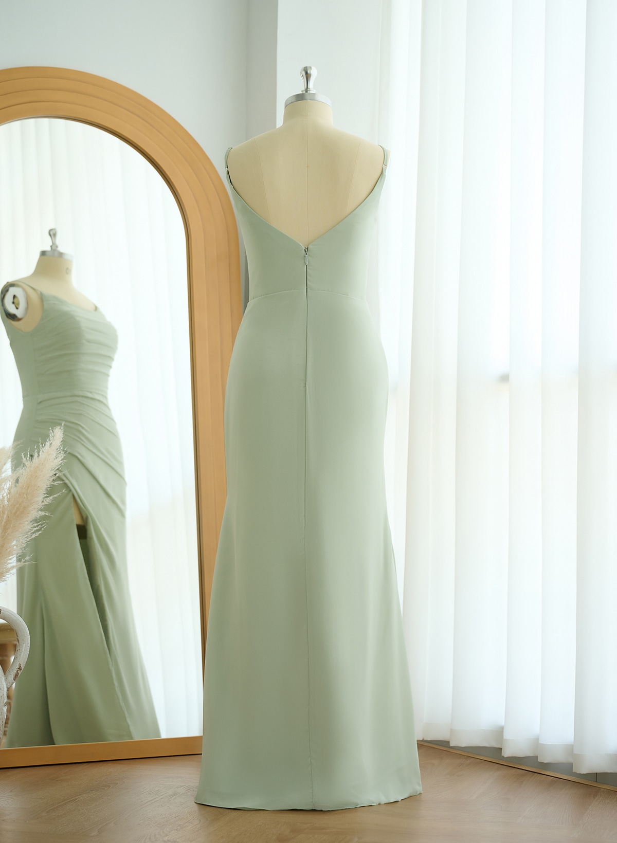 Cowl Neck Sheath/Column Bridesmaid Dresses With Chiffon