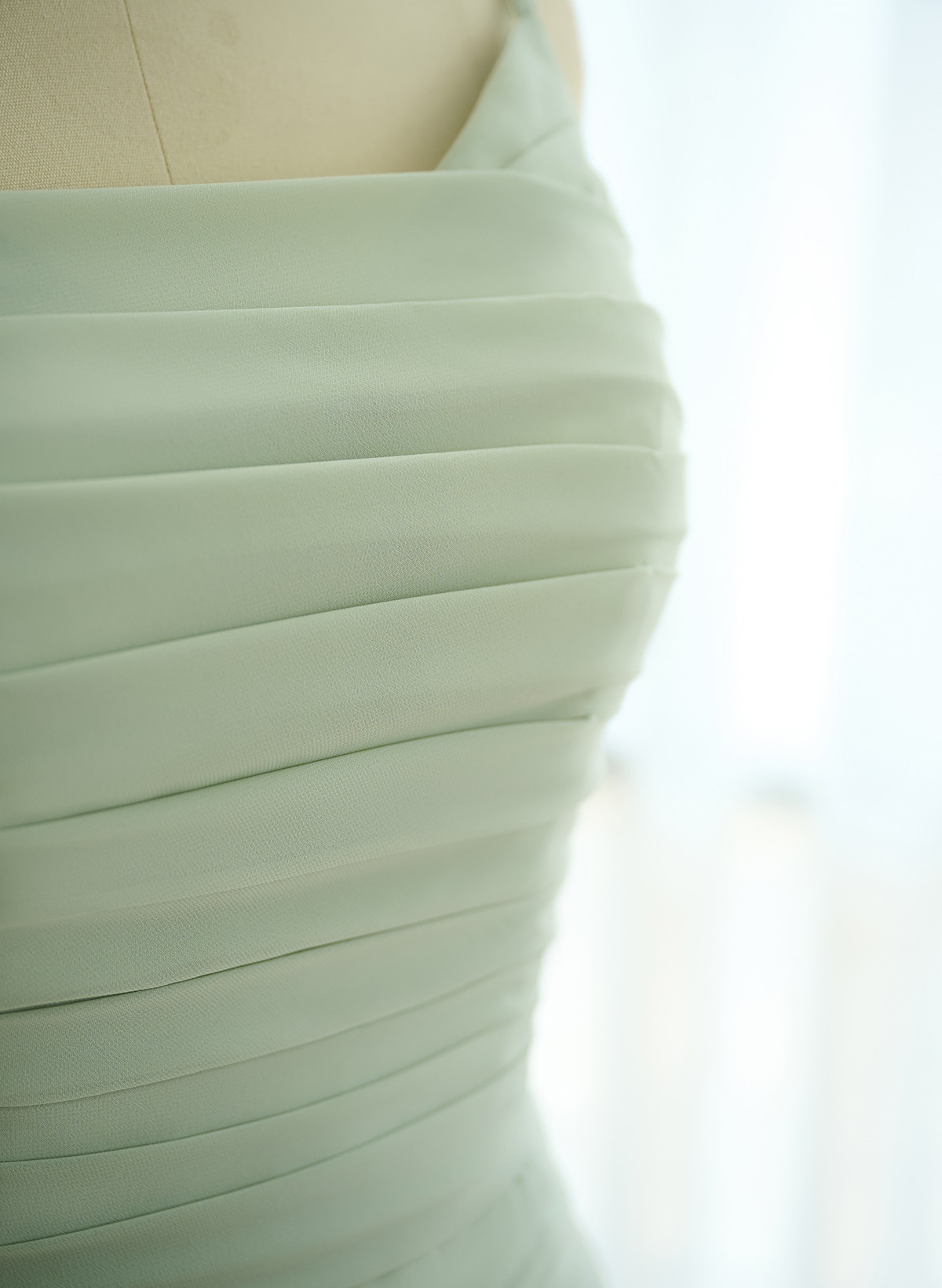 Cowl Neck Sheath/Column Bridesmaid Dresses With Chiffon