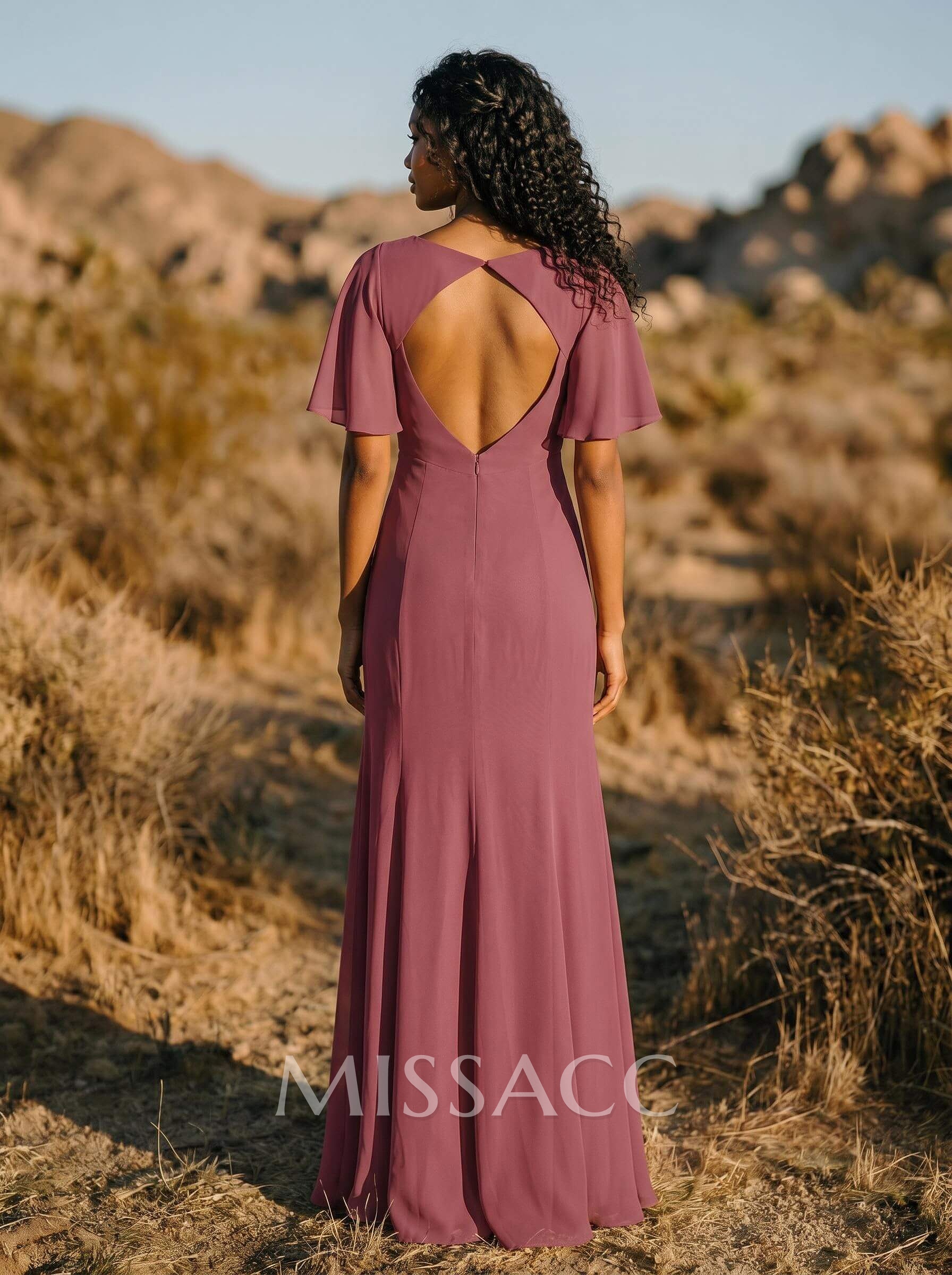 Short Sleeves Sheath/Column Bridesmaid Dresses With Back Hole