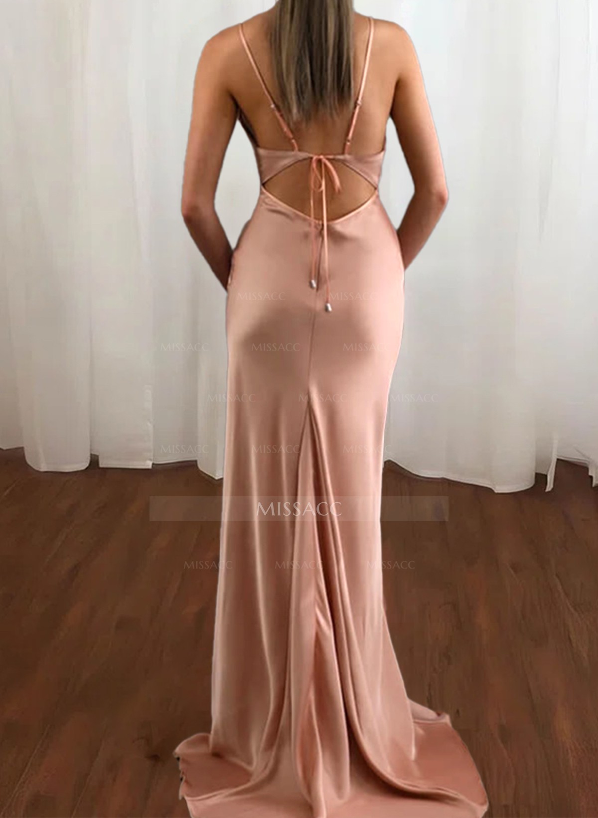 Cowl Neck Trumpet/Mermaid Back Hole Prom Dresses